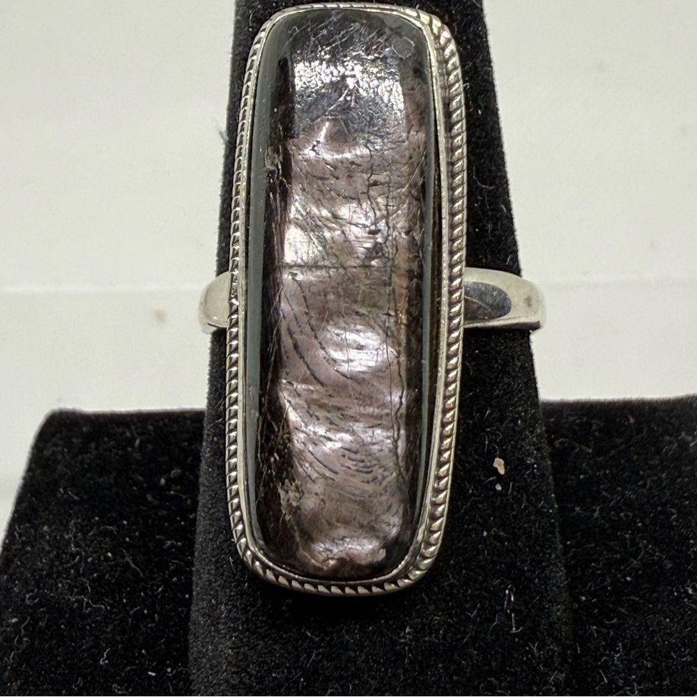 925 Sterling Silver ring black stone